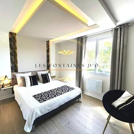 Les Fontaines D'o Tatil Evi